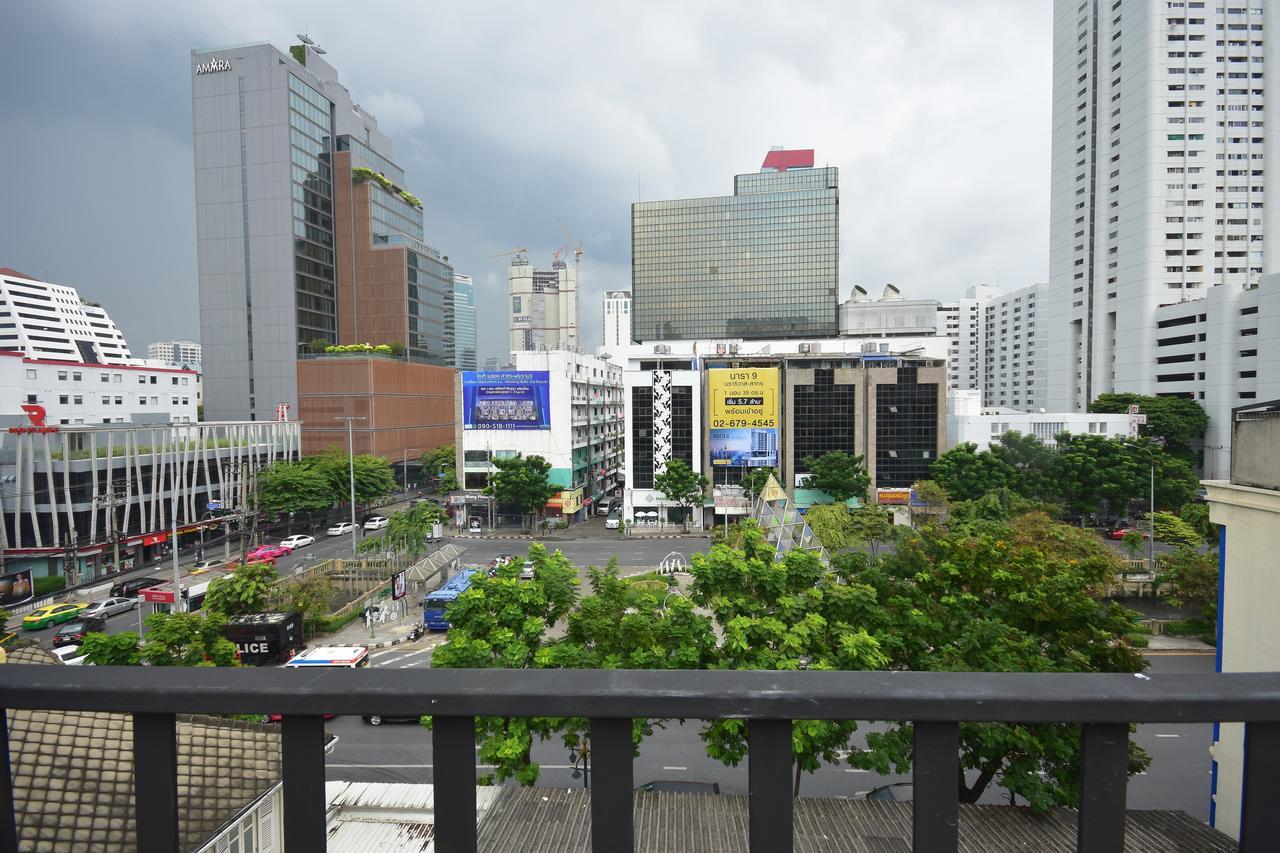Bangkok Silom Chat Box Hostel Exterior foto